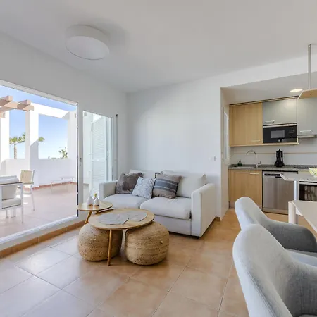 Breeze By Interhome